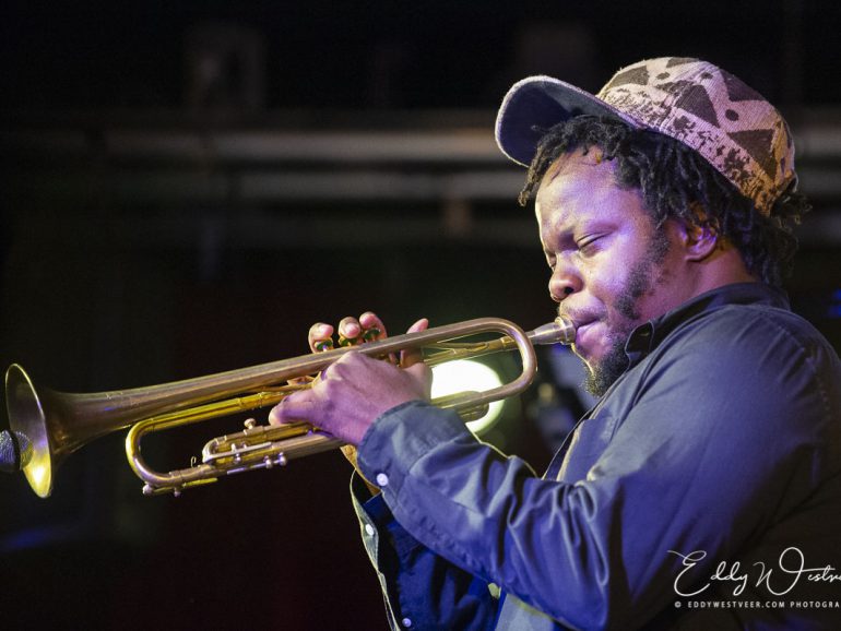 Akinmusire Quartet kleurde mooi buiten lijntjes in Paradox