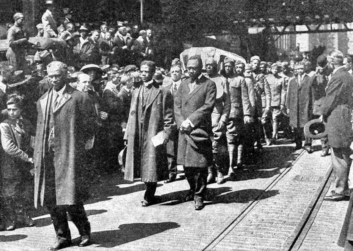 Europe begr afenis m-8720