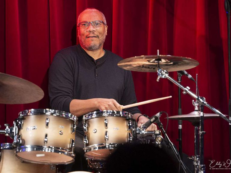 Groove als kompas met Gene Lake Project in Paradox