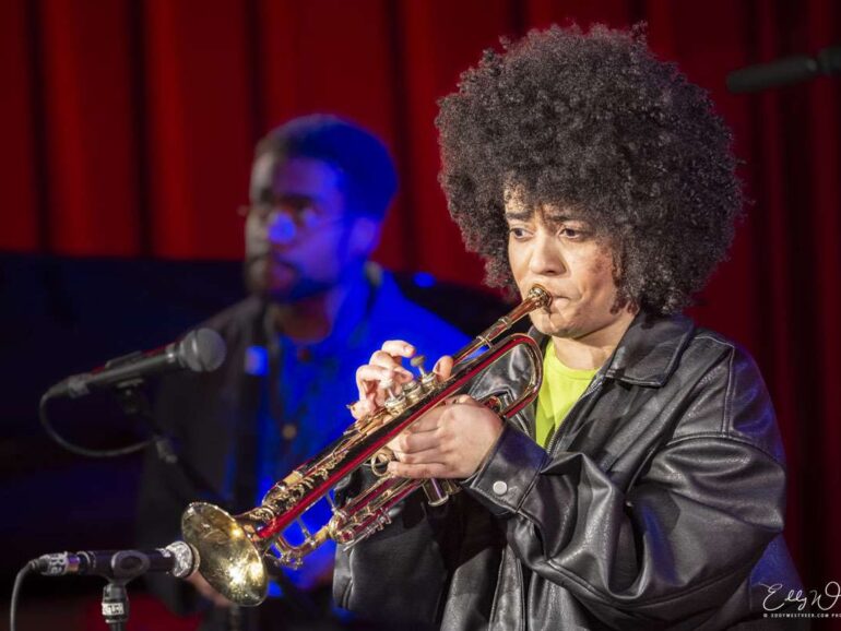 Milena Casado jazz als kompas in verwarrende tijden