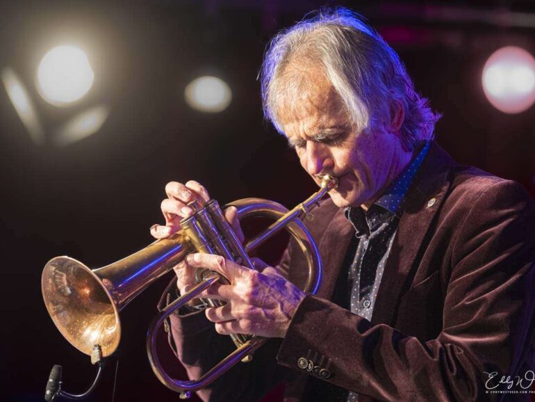 Markus Stockhausen tussen sterrenstof en strijdlied