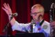 Flat Earth Society met Ezelsmis in extase