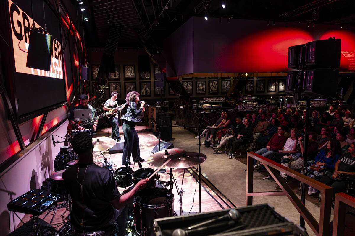 South East Jazz 300825 - Grachtenfestival Stage@Arena - Joya Mooi - foto Eric van Nieuwland
